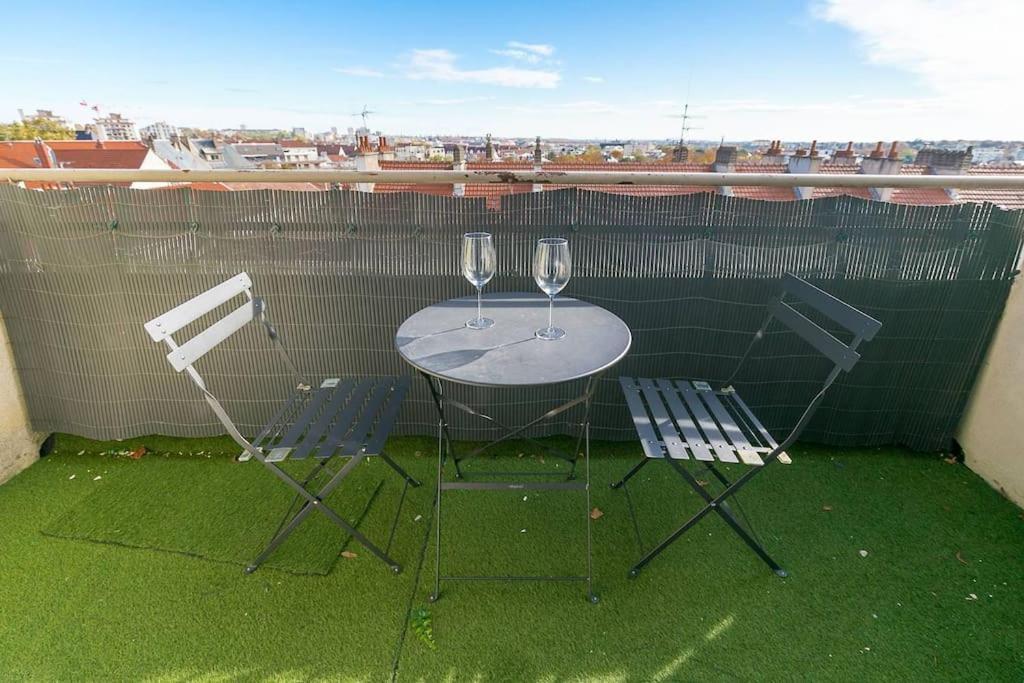 Le Panorama A Deux Pas Du Centre Ville Dijon Exterior foto
